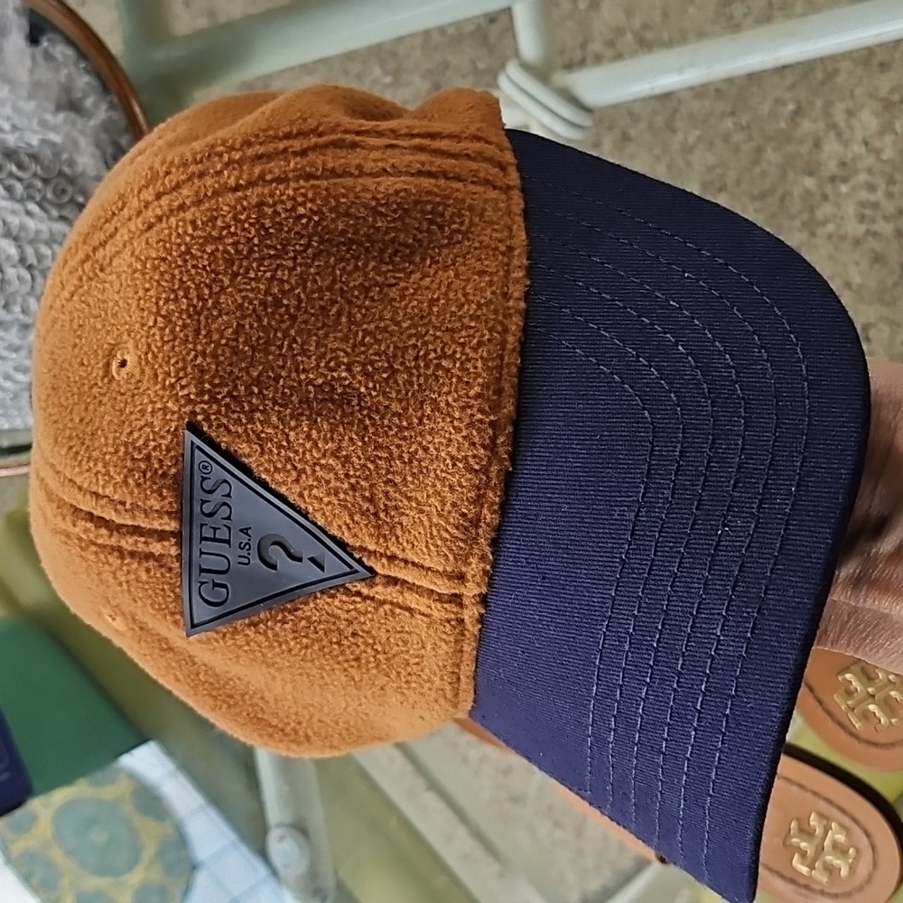 Guess Brown Faux Wool Sherpa Blue Bill Baseball Cap Hat Adjustable Clean